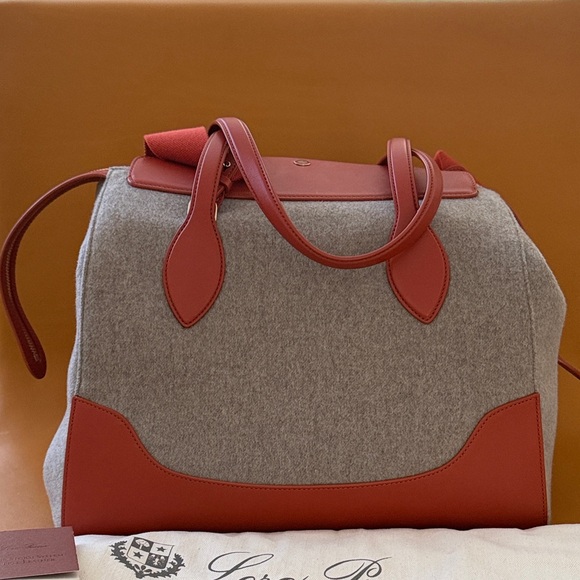 LORO PIANA Happy Day large leather-trimmed felt tote - Picture 8 of 14